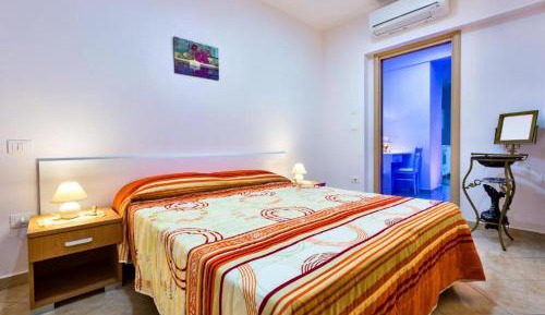 Deluxe Double Room with Two Double Beds