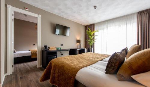 Quatro Room
