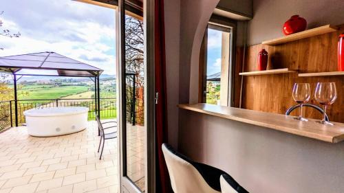 Suite with Hot Tub