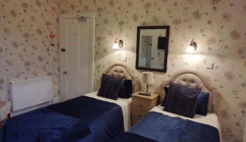 Economy Twin Room