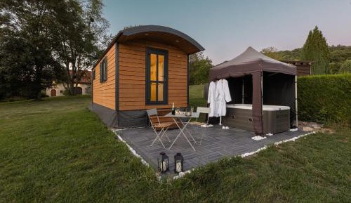 One-Bedroom House