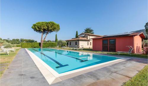 Six-Bedroom Holiday Home
