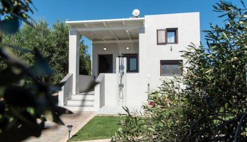 One-Bedroom Villa