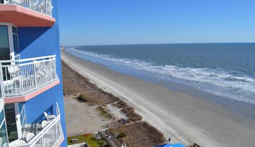 Deluxe Two-Bedroom Suite with Oceanfront View