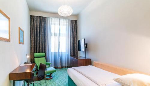 Single Room with Bath