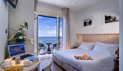Superior Double or Twin Room with Sea View