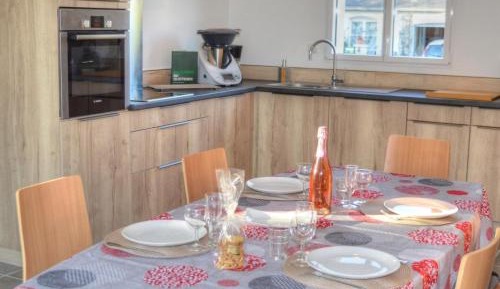 Holiday Home (4 Adults)