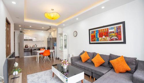 One-Bedroom Apartment with Garden