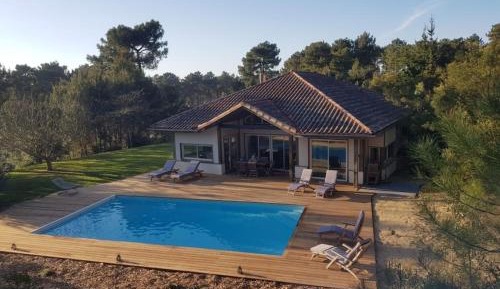 Villa with Garden View