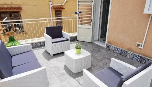 Studio with Terrace