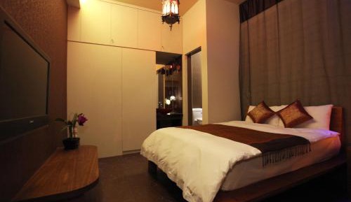 Superior Double Room with Balcony