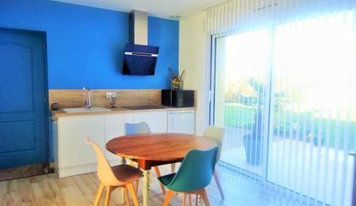 Holiday Home (2 adults)