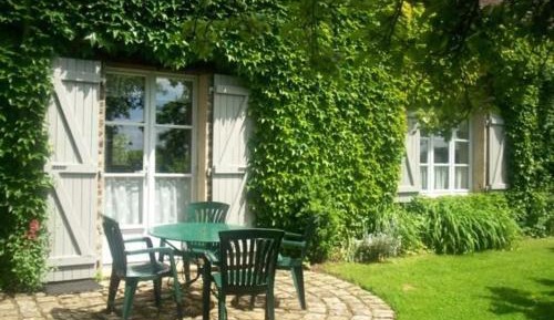 Holiday Home (5 Adults)