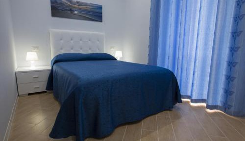 Single Room with Private Bathroom