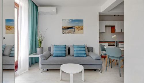 Studio Apartment with Terrace (4 Adults)