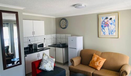 Apartment with Garden View