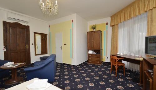 Junior Suite with Balcony