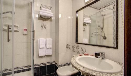 Comfort Twin Room With Lake View