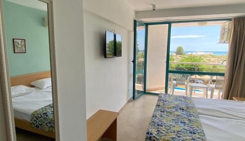 Twin Room with Sea View - Special Offer