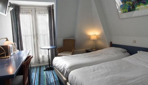 Small Twin Room