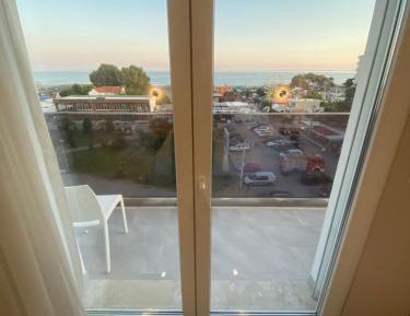 Double Room with Balcony and Sea View