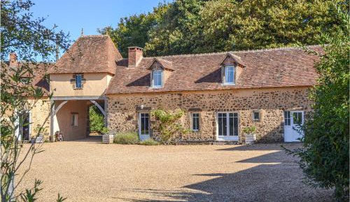 Two-Bedroom Holiday Home