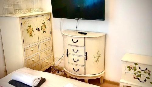 Double Room with Shared Bathroom