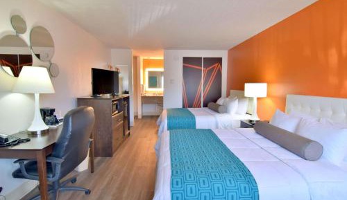 Double Room with Two Double Beds - Smoking
