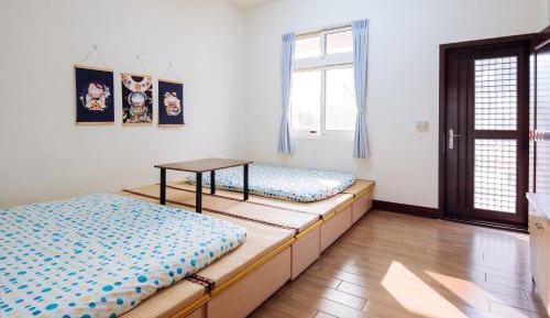 Twin Room with Shower