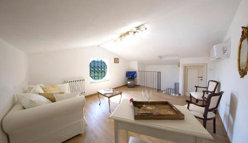 Suite with Garden View