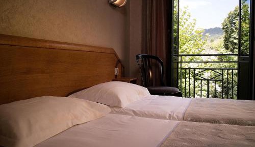 Small Twin Room