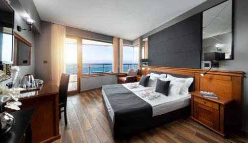 Double Room with Sea View