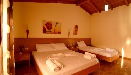 Triple Room with Sea View