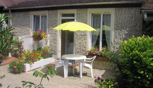 Studio with Terrace