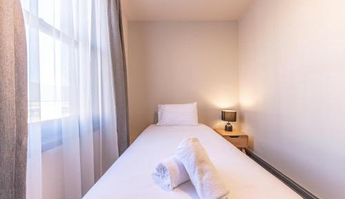 Single Room with Private Bathroom