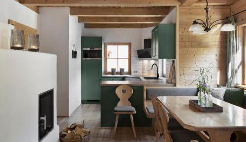 Exclusive Three-Bedroom Chalet with Terrace B