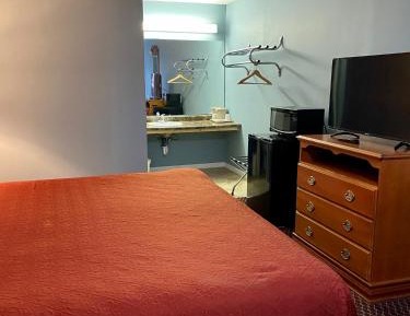 King Room - Non-Smoking