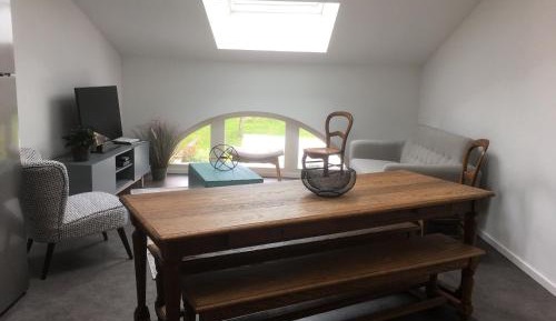 Apartment (6 Adults)