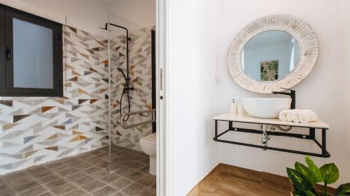 Apartamento 2 dormitorios con Jacuzzi en patio privado