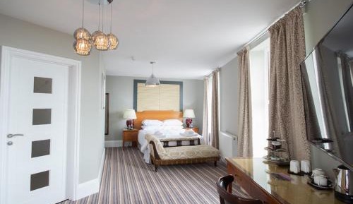 King Suite with Sea View