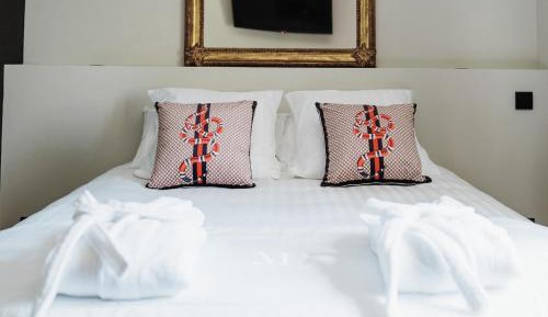 Deluxe Double Room with Bath