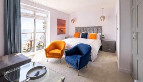Superior Double Room with Sea View and Balcony