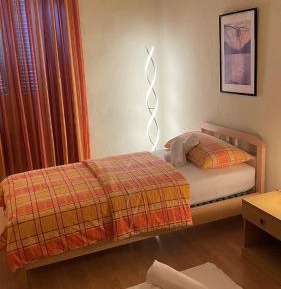 Single Room with Shared Bathroom