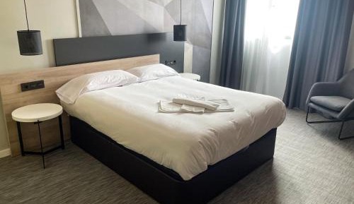 Double Room with Private Bathroom