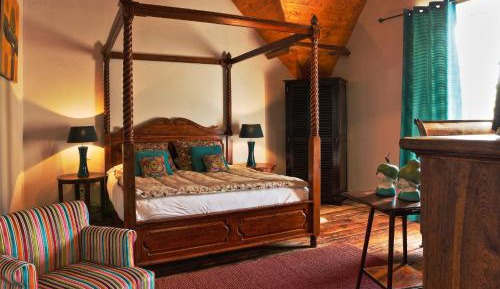 Superior Double Room with Swimming Pool View