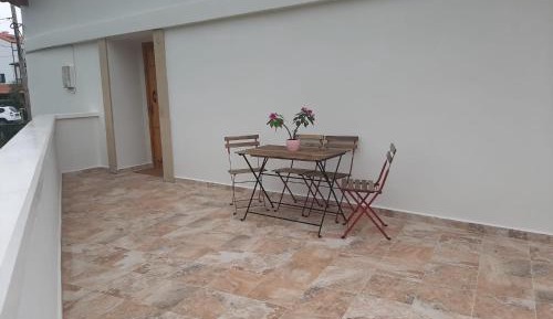 Studio with Terrace