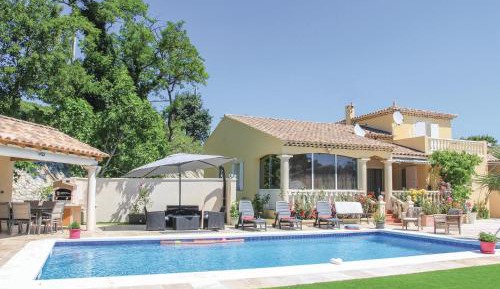 Four-Bedroom Holiday Home