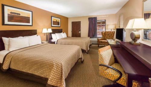 Double Room with Two Double Beds - Non-Smoking