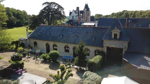 Six-Bedroom House