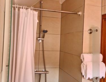 Budget Single Room